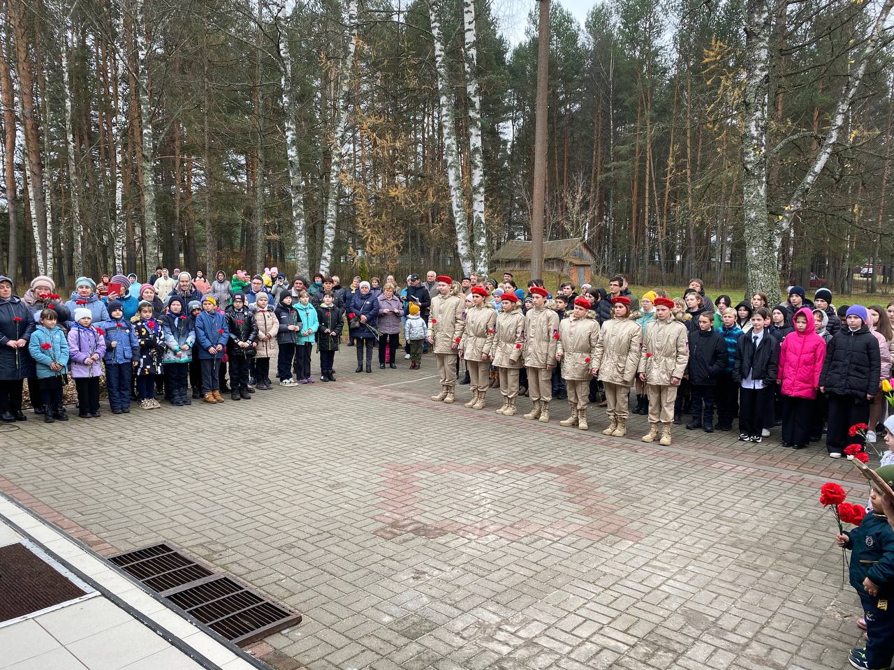 Открытие мемориальных досок героям, погибшим в ходе СВО.